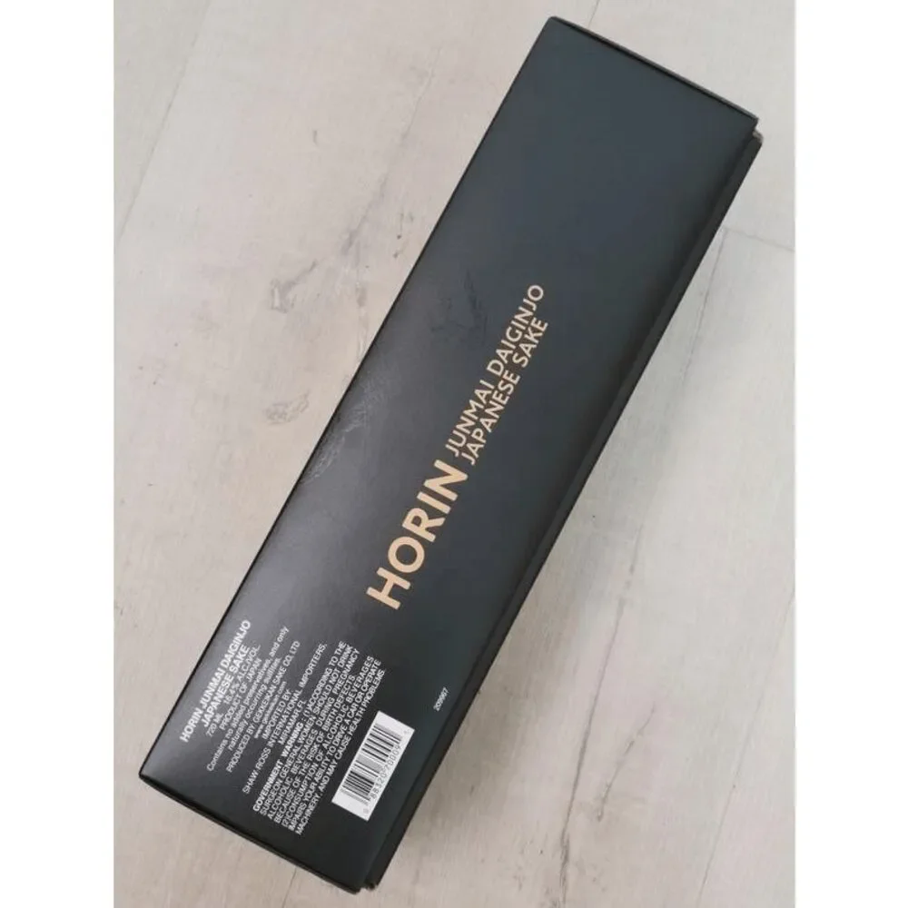EMPTY Rare Collectible Gekkeikan Horin Junmai Daiginjo Sake Bottle & Box